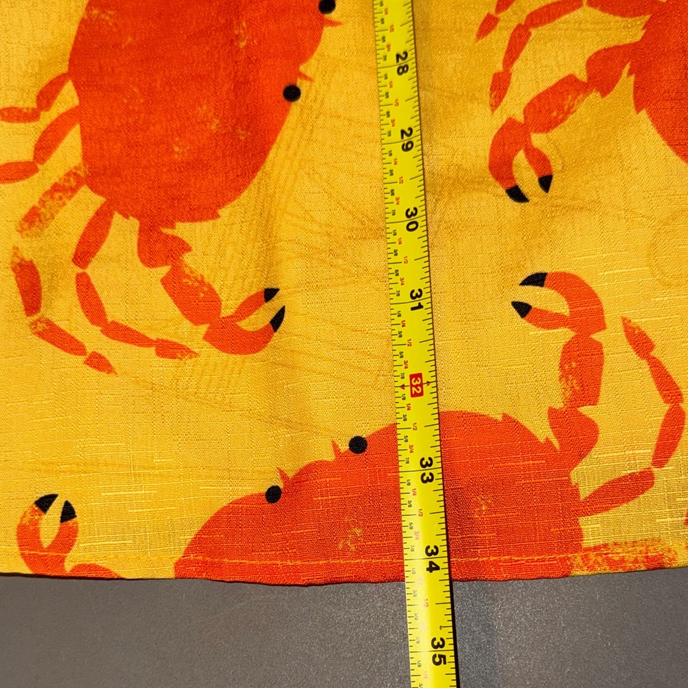 Yellow Dress with Orange Crab Print Size M Never Worn - Picture 6 of 8